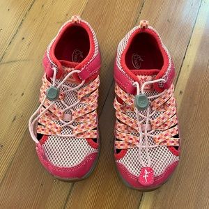 Keen Outcross water shoes. Kids Size 13. Like new.